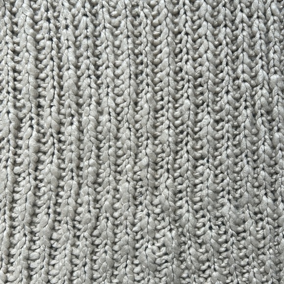 Lot of 4 Winter Scarves EUC 3 x Renee’s Accessories 1 x Mossimo - Picture 7 of 9